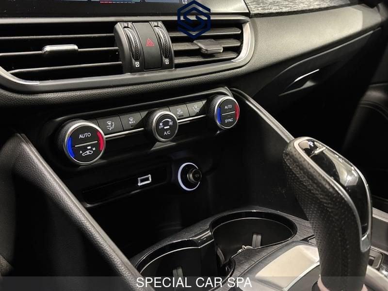 Alfa Romeo Giulia 2.2 t Sprint 160cv auto