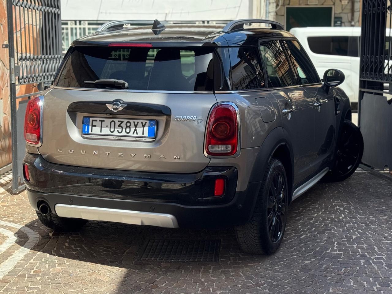 Mini Cooper SD Countryman 2.0 D Hype
