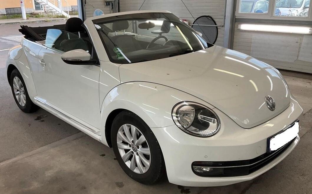Volkswagen Maggiolino Cabrio 1.6 TDI Design