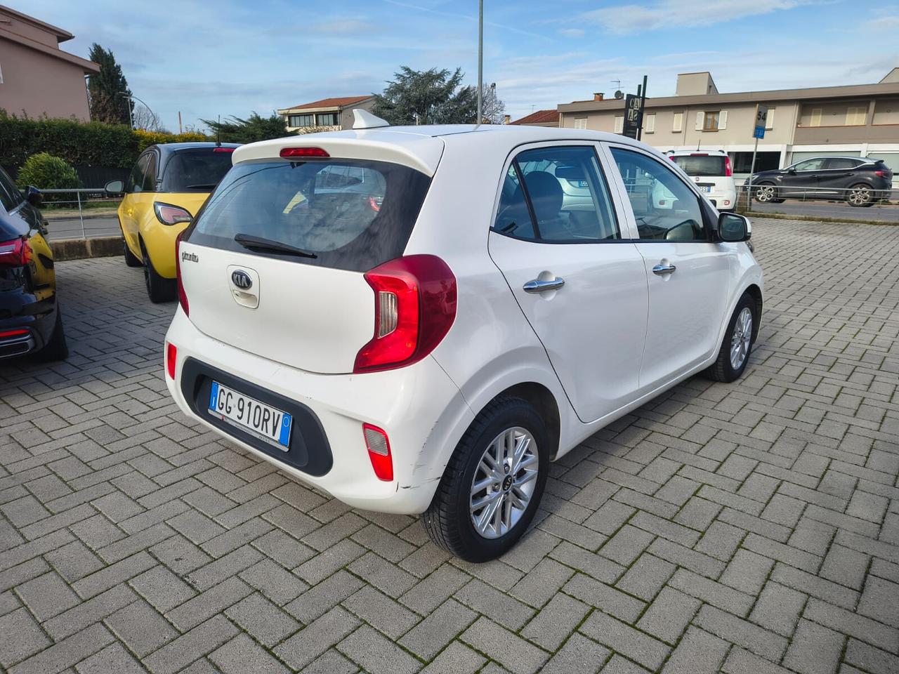 Kia Picanto 1.0benzina -5 porte/5 posti *PREZZO REALE*