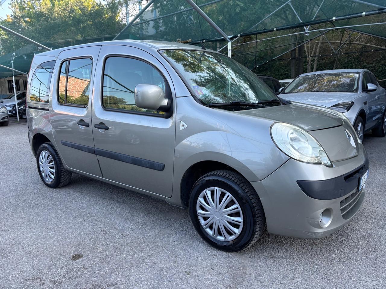 Renault Kangoo 1.6 GPL 5 porte OK NEOPATENTATI