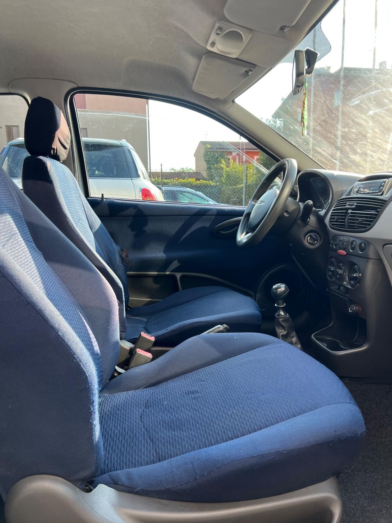 Fiat Punto 1.2i 16V cat 3 porte ELX