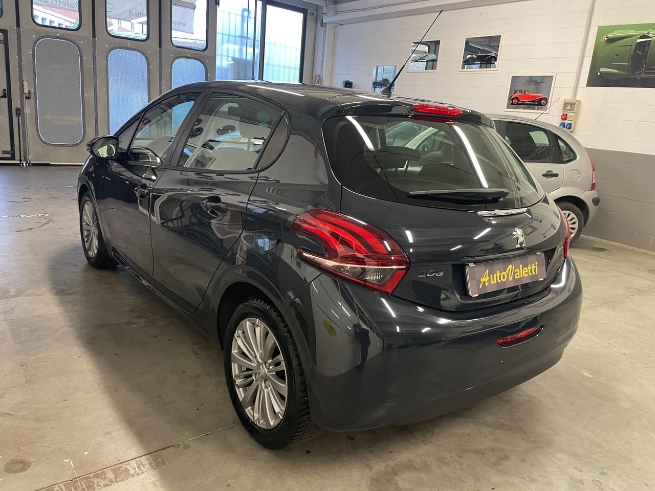 Peugeot 208 BlueHDi 100 5 porte Allure