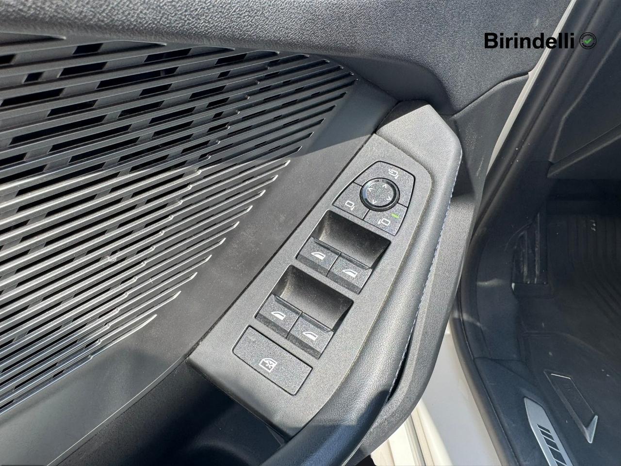 BMW Serie 1 (F70) - 120d 48V MSport