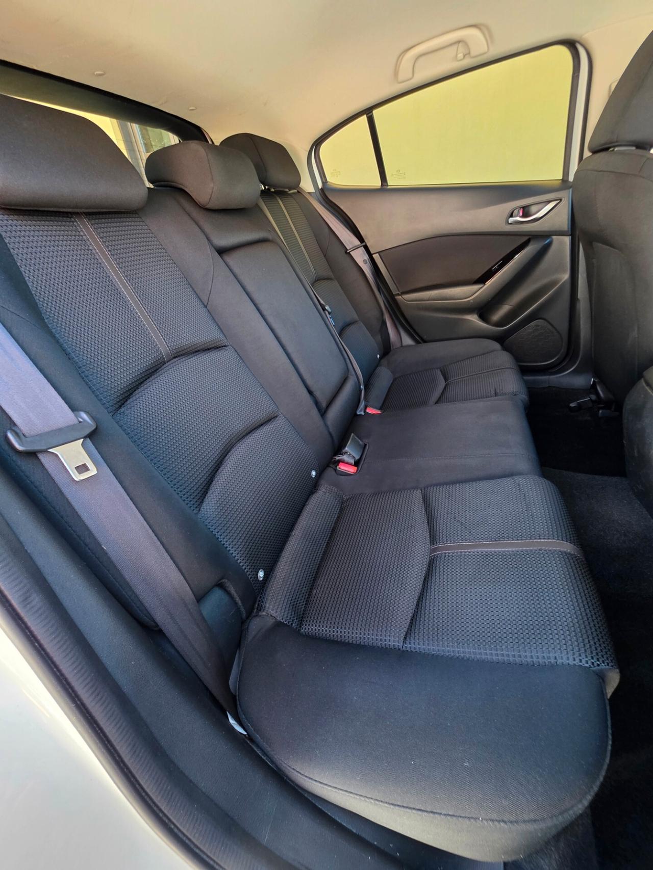 Mazda 3 Mazda3 2.2 Skyactiv-D Exceed
