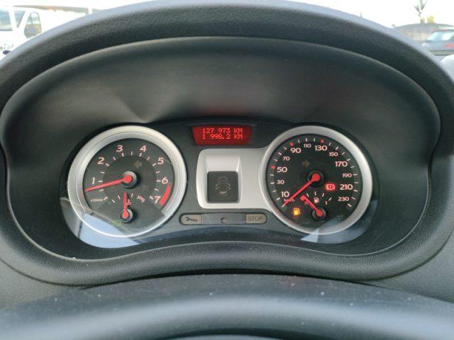 RENAULT Clio 1.2 16V 3 porte Confort