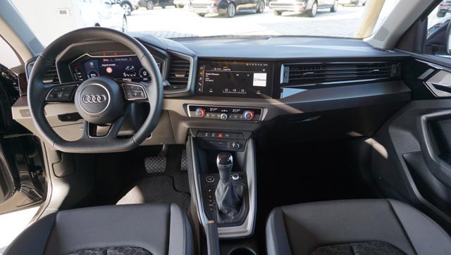 AUDI A1 SPB 30 TFSI S-Tronic Identity Black