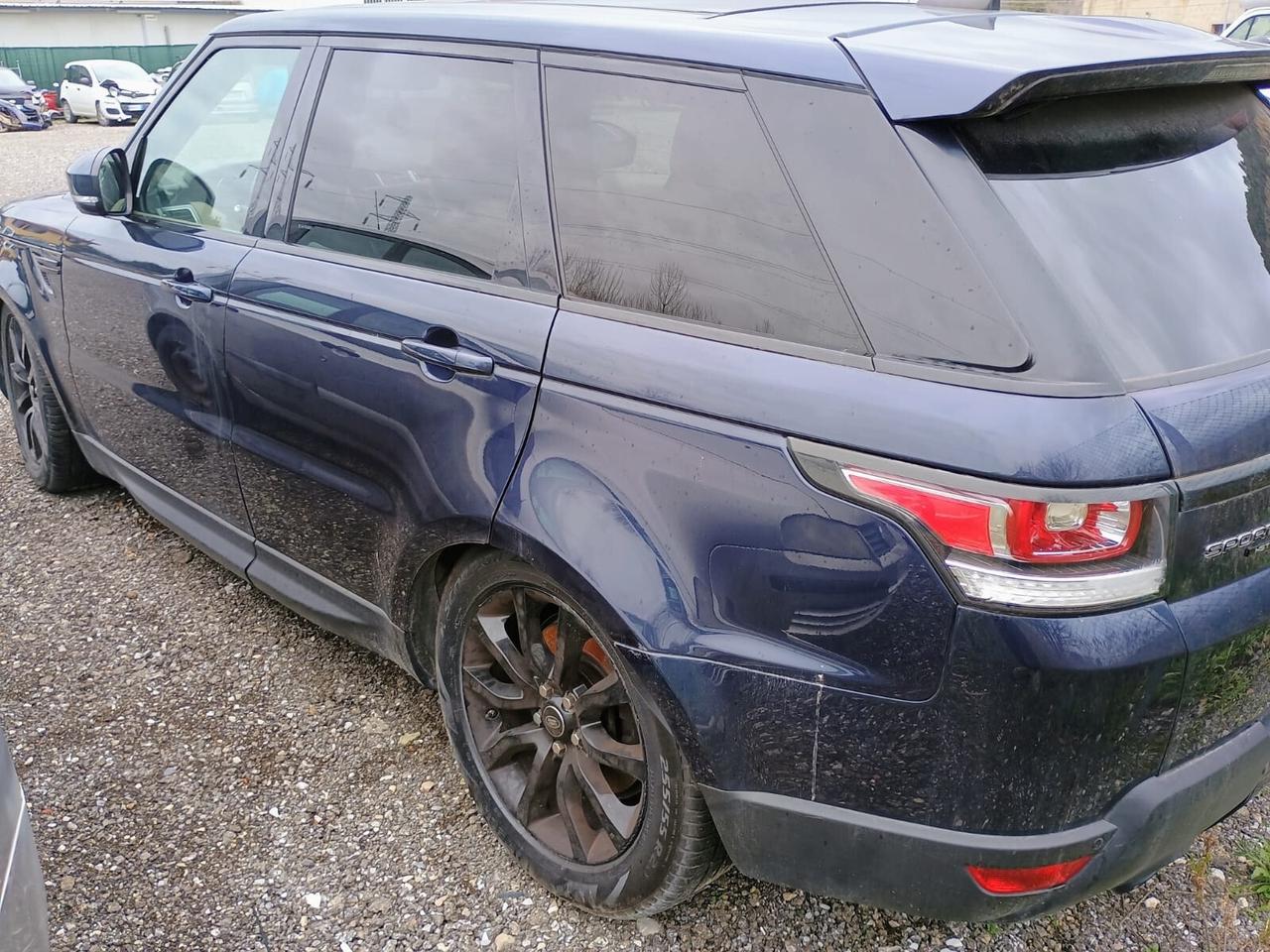 Range Rover Sport 3.0 TDV6 HSE Dynamic