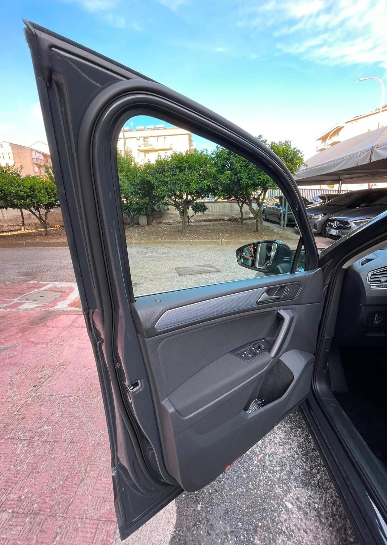 VW Tiguan 2.0 TDI 150 SCR DSG Life 2024