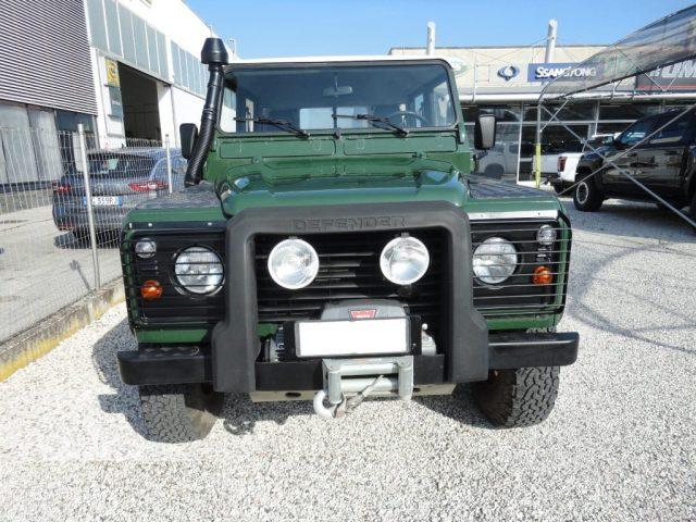 LAND ROVER Defender 110 2.5 Td5 cat Crew Cab Pick-up - Neopatentati