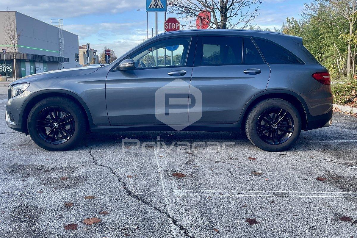 MERCEDES GLC 250 d 4Matic Business