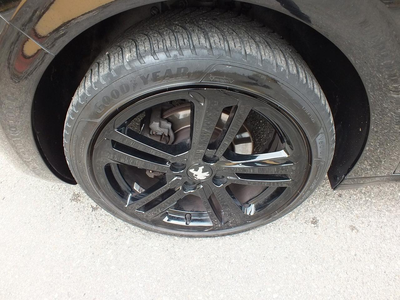 PEUGEOT 208 TURBO 110CV GT-LINE