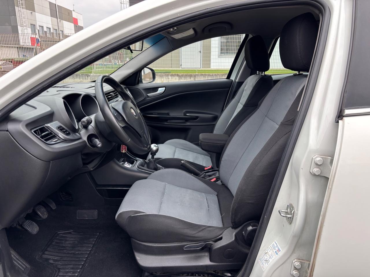 Alfa Romeo Giulietta 1.6 JTDm-2 105 CV GARANZIA