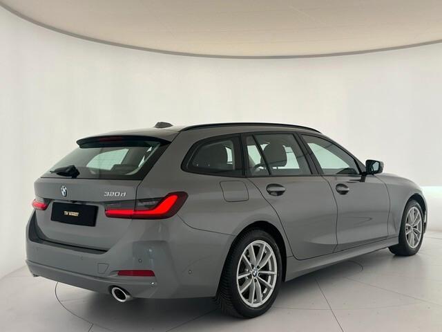 BMW 320d Touring mhev 48V auto - IVA ESPOSTA