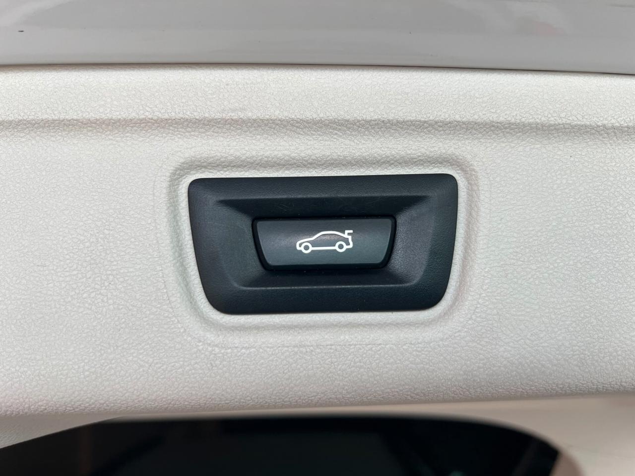 Bmw 320 320d xDrive Touring Business Advantage