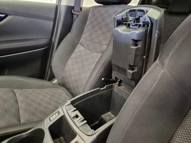 NISSAN Qashqai 1.6 dCi Xtronic - NEOP. - UNIP. - Cam - Cruise/Lim