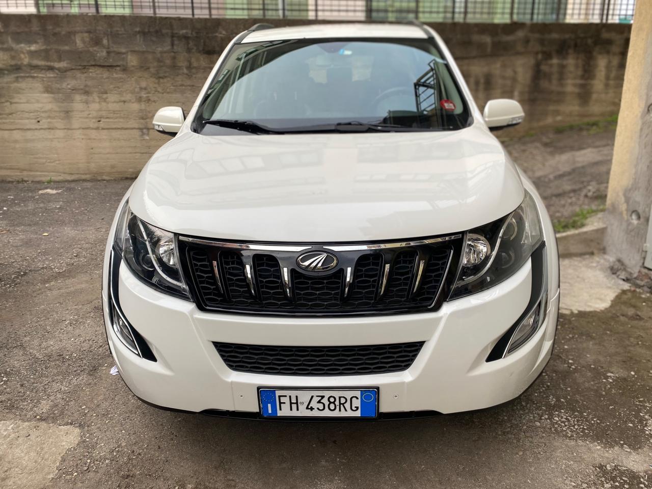 Mahindra XUV500 2.2 16V FWD W10 7 posti