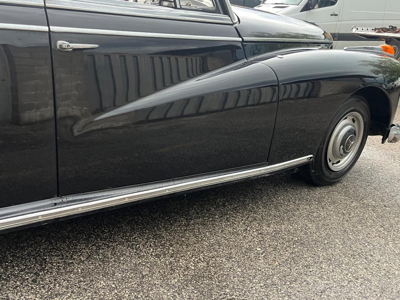 Mercedes type 300 Adenauer PERMUTE