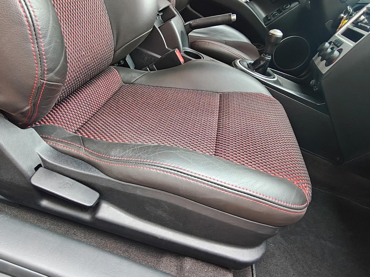 Hyundai FX Coupé 72.000km