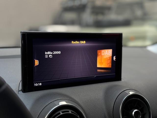 AUDI Q2 35 TFSI S tronic Admired Advanced