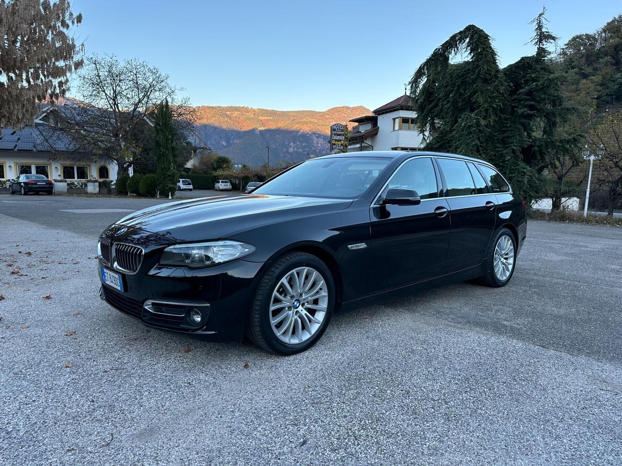 Bmw 525 525d xDrive Touring Luxury