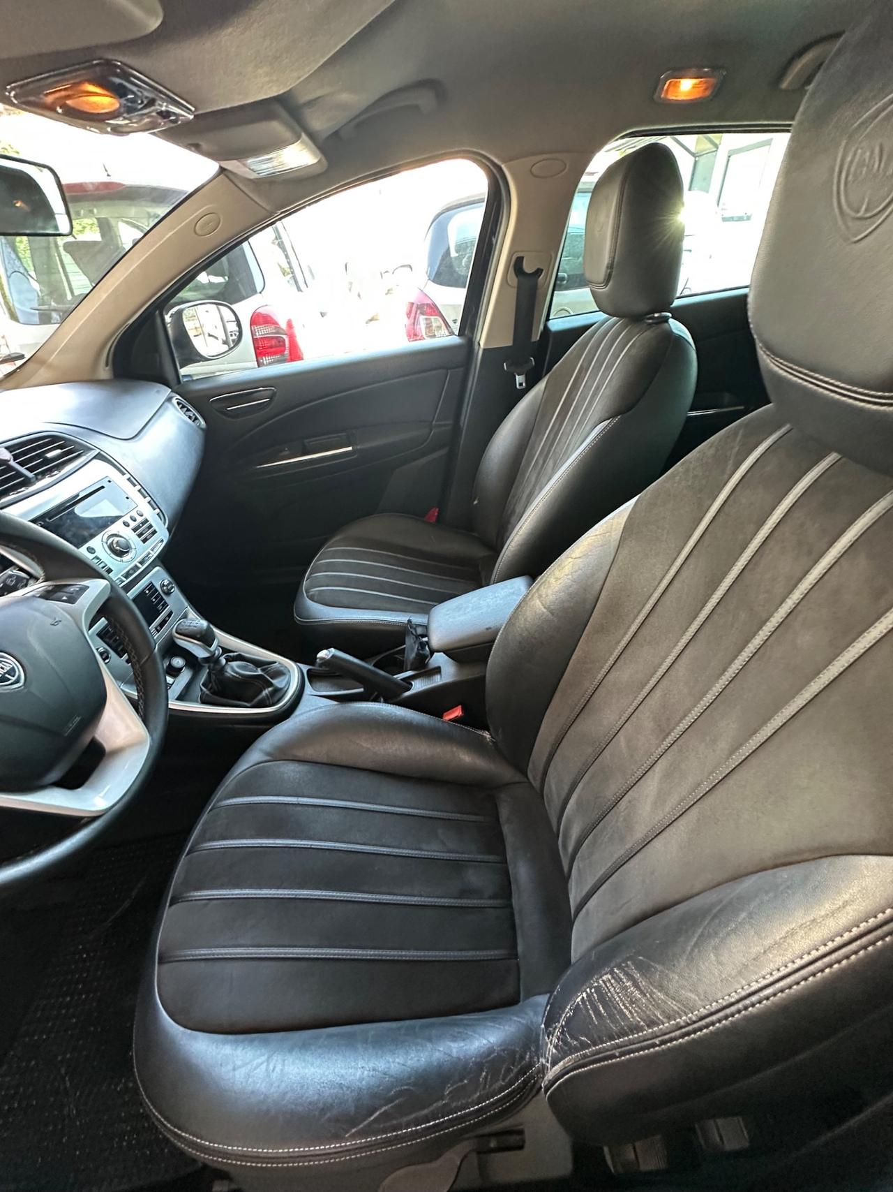 Lancia Delta 1.4 T-Jet 120 CV Silver Ecochic GPL