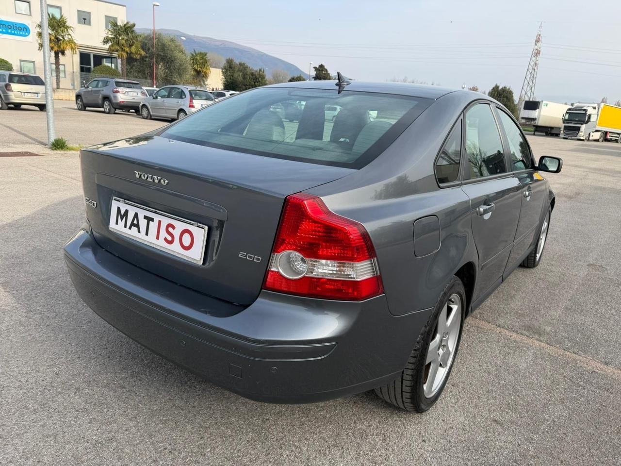 Volvo S40 2.0 D cat Summum