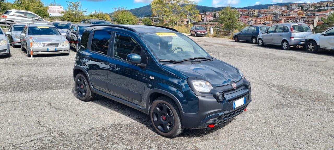 Fiat PANDA CROSS 1.0 FireFly Hybrid -9/23-km 7700