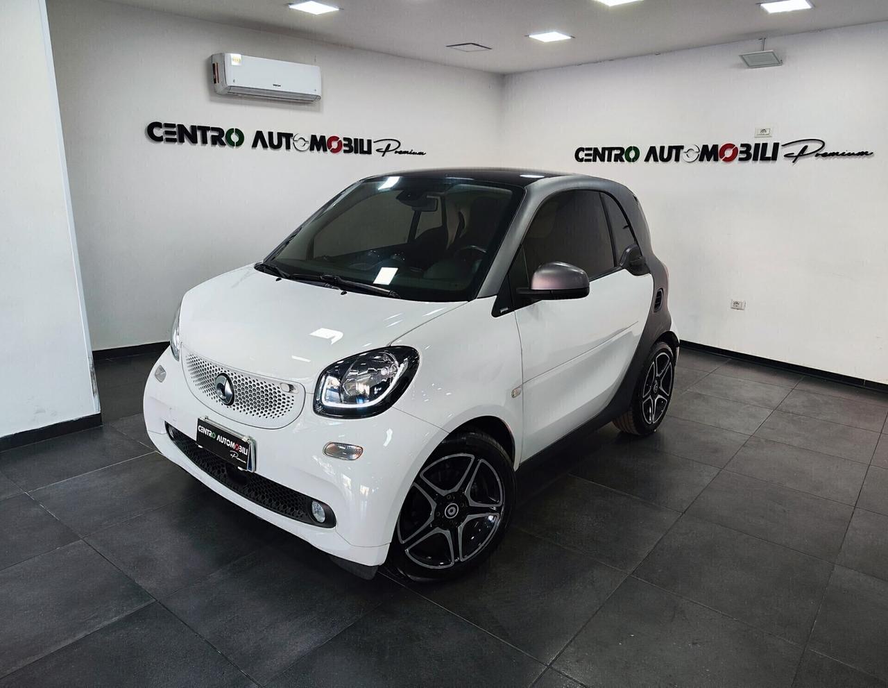 Smart fortwo 70 1.0 Passion Led Tetto