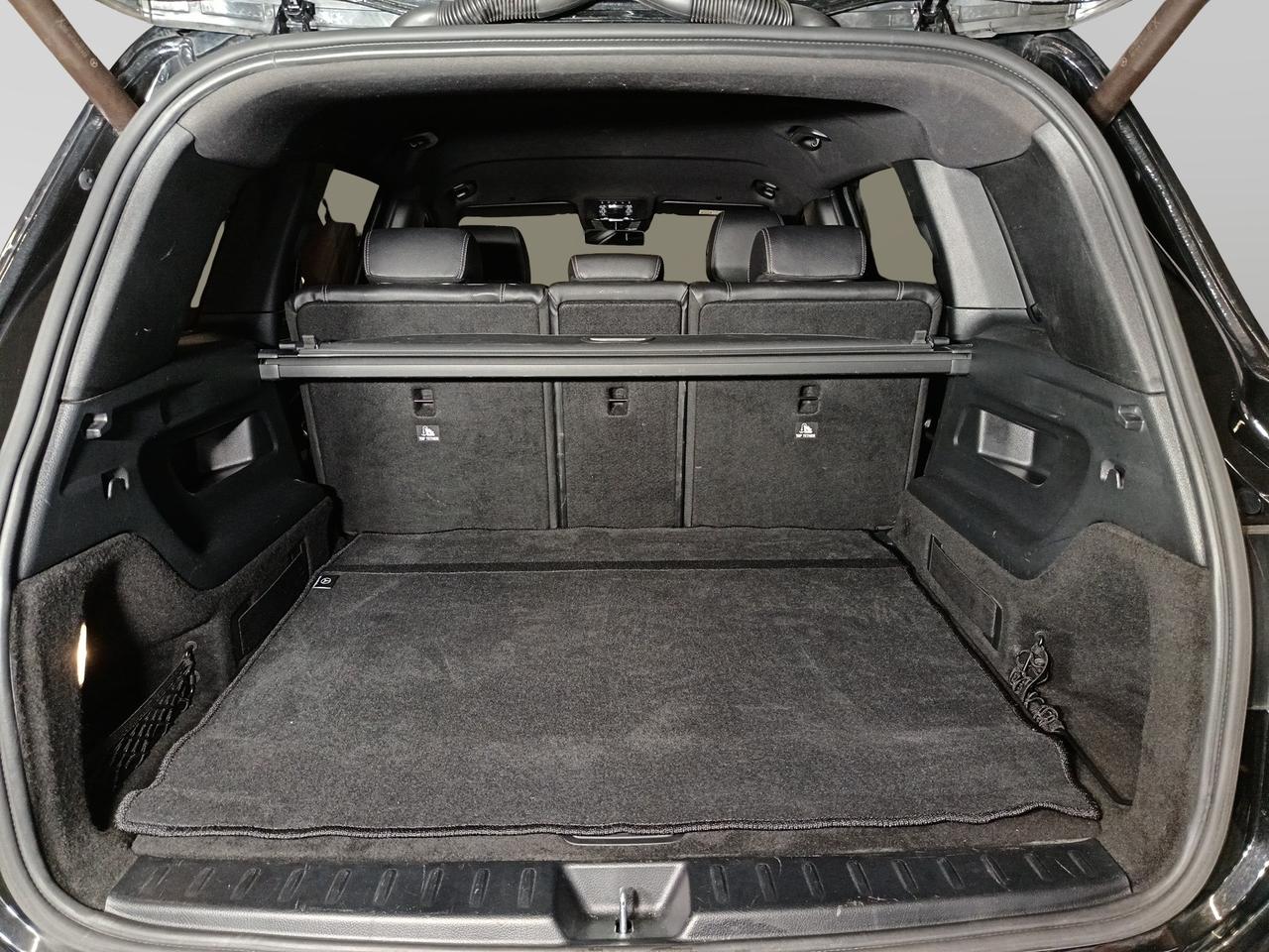 Mercedes-Benz GLB (X247) - GLB 200 d Automatic Sport