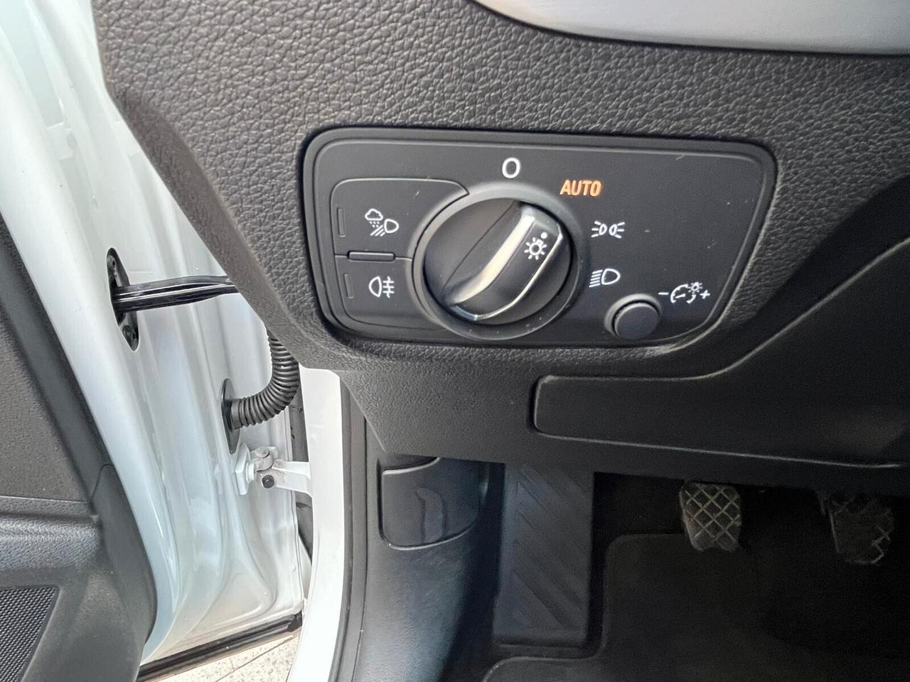 Audi Q2 30 TDI Edition S-LINE ESTERNO