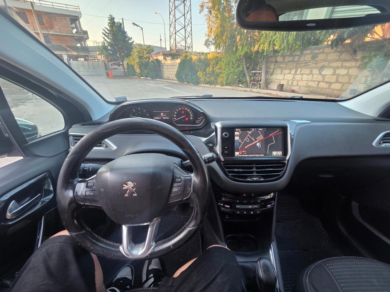 Peugeot 208 BlueHDi 75 5 porte Allure
