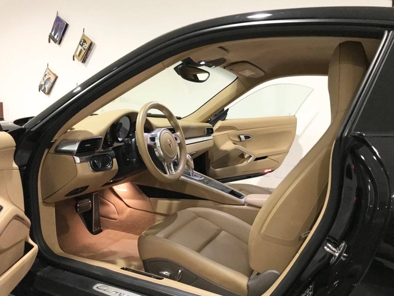 Porsche 911 3.8 Carrera 4S Coupé PDK