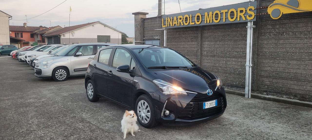 Toyota Yaris 1.5 Hybrid 5 porte Cool