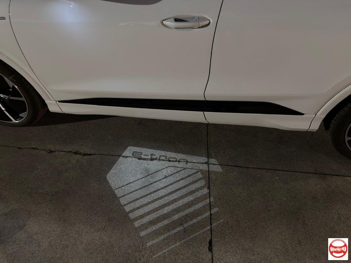 AUDI - Q4 e-tron - Q4 SPB 50 e-tron quattro S line edition