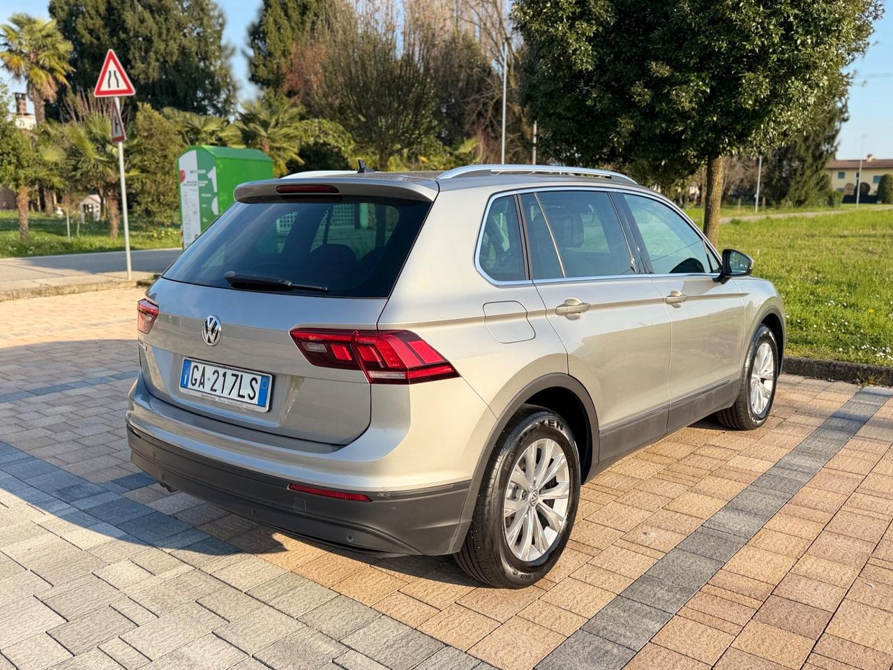 Volkswagen Tiguan 2.0 TDI SCR DSG Advanced BlueMotion Technology