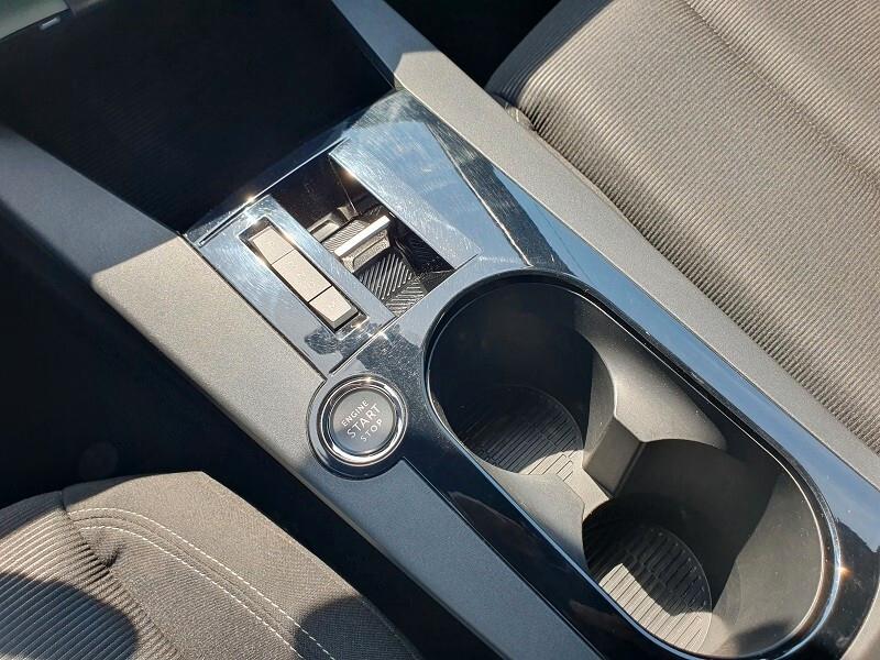 LANCIA NUOVA Ypsilon 1.2 Hybrid 100 MHEV 48V e-DCT