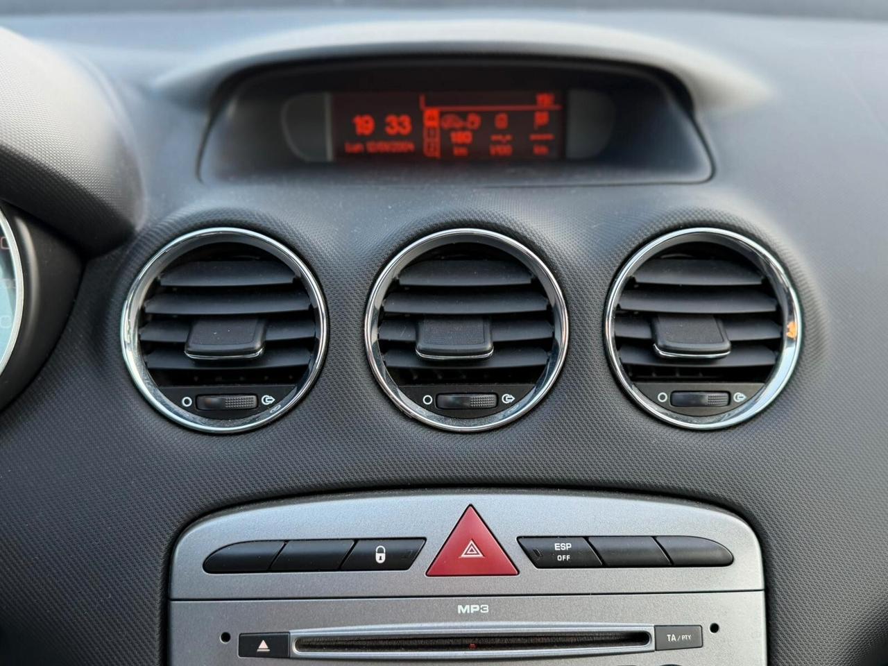 Peugeot 308 1.6 HDi 90CV 5p. Tecno