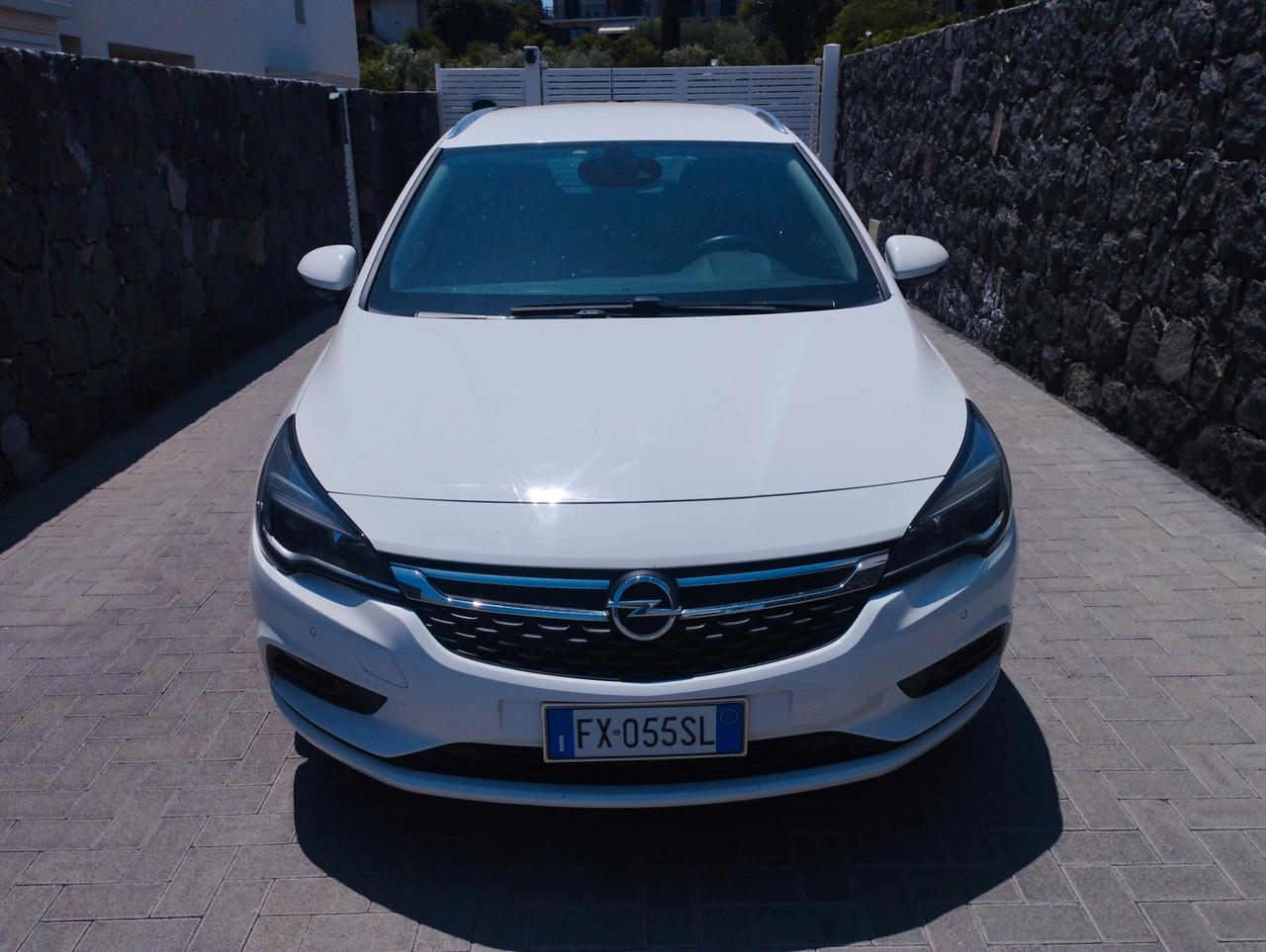 Opel Astra 1.6 CDTi 110CV Start&Stop Sports Tourer Business