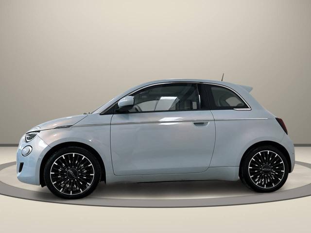 FIAT 500e Berlina 42 kWh La Prima 320 Km Autonomia
