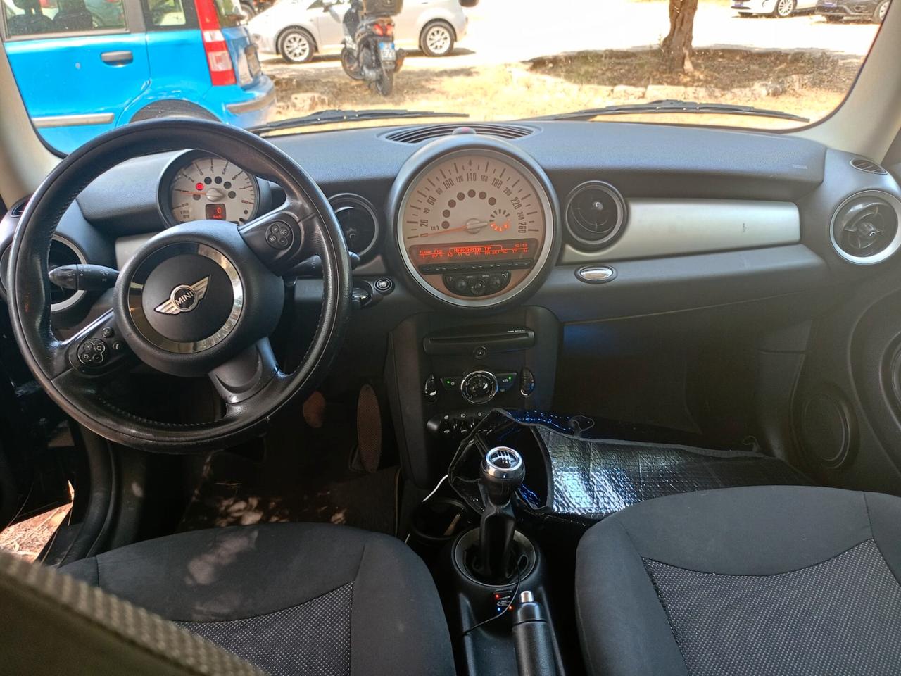 Mini Mini 1.6 16V One (72kW)