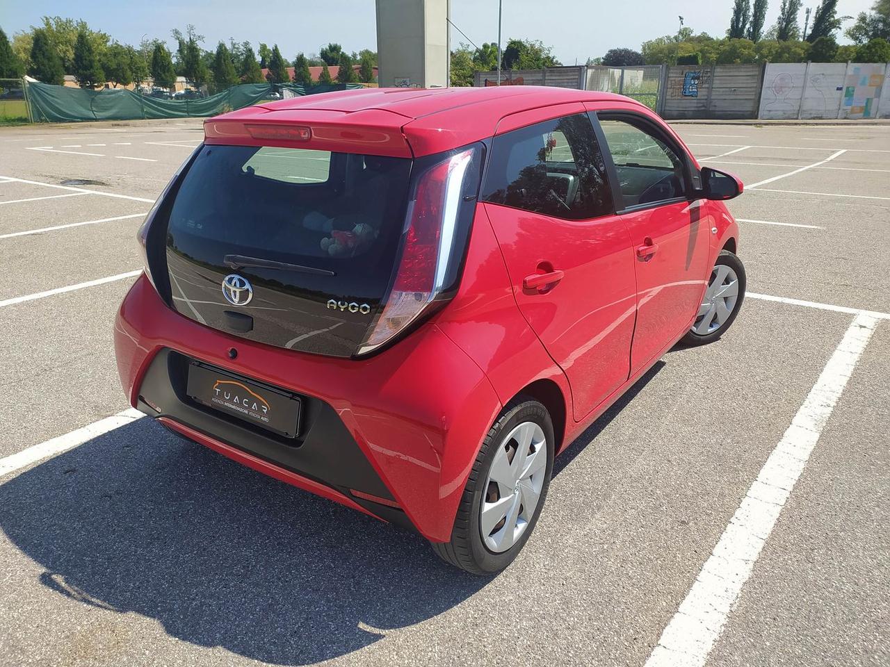 Toyota Aygo X Pure 1.0 VVT-i 69 cv #11810