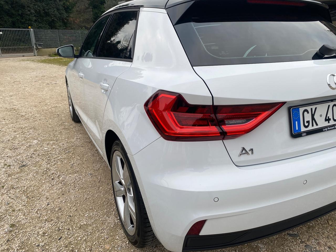 Audi A1 SPB 30 TFSI S tronic Identity Black