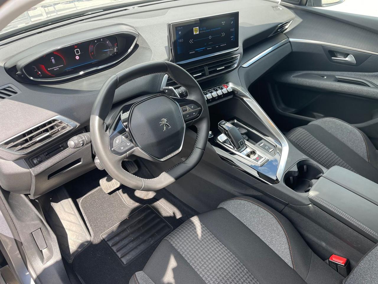 Peugeot 3008 1.5 Blue HDI 130 Active Pack