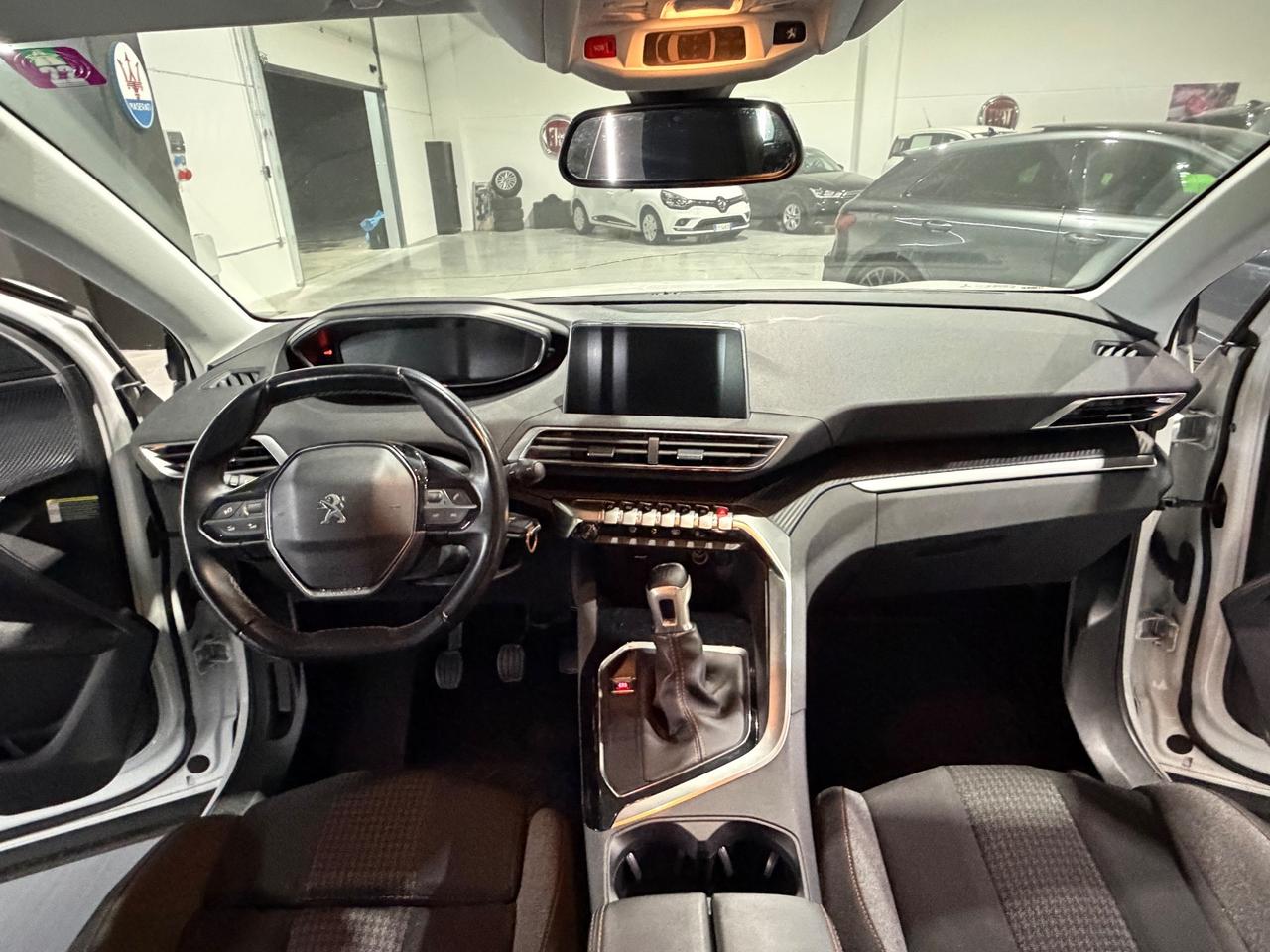 Peugeot 3008 BlueHDi 130 S&S Allure