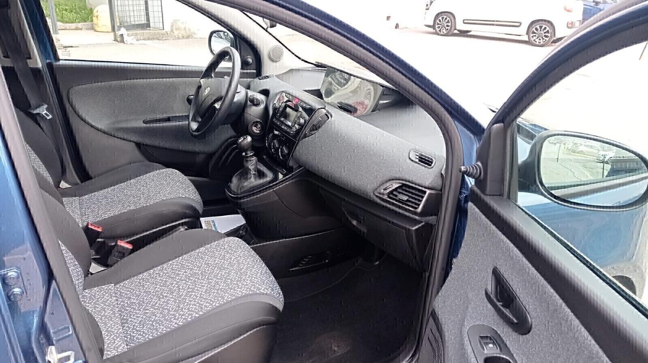 Lancia Ypsilon 1.0 FireFly 5 porte S&S Hybrid Silver Plus *PREZZO REALE*