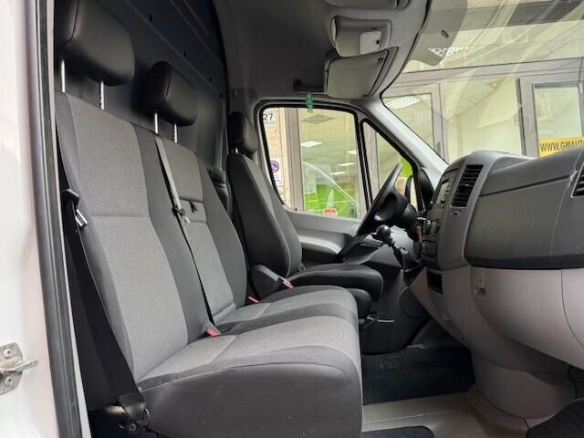 Volkswagen Crafter 2.0 TDI 163 CV in Garanzia