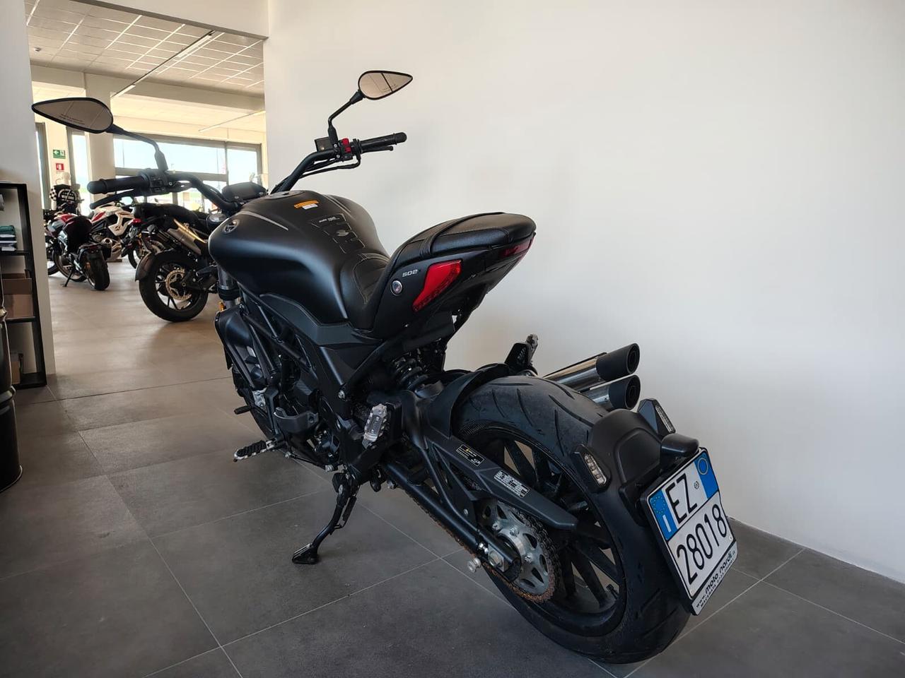 Benelli 502 C Abs