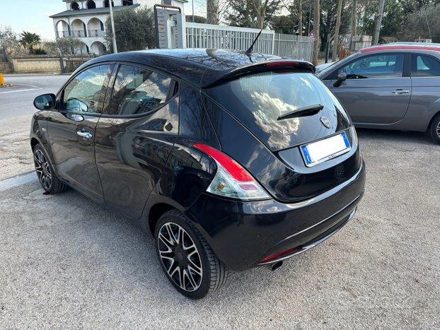 LANCIA YPSILON 1.2 BENZINA