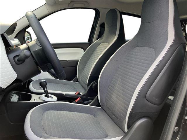 RENAULT Twingo 22kWh Equilibre